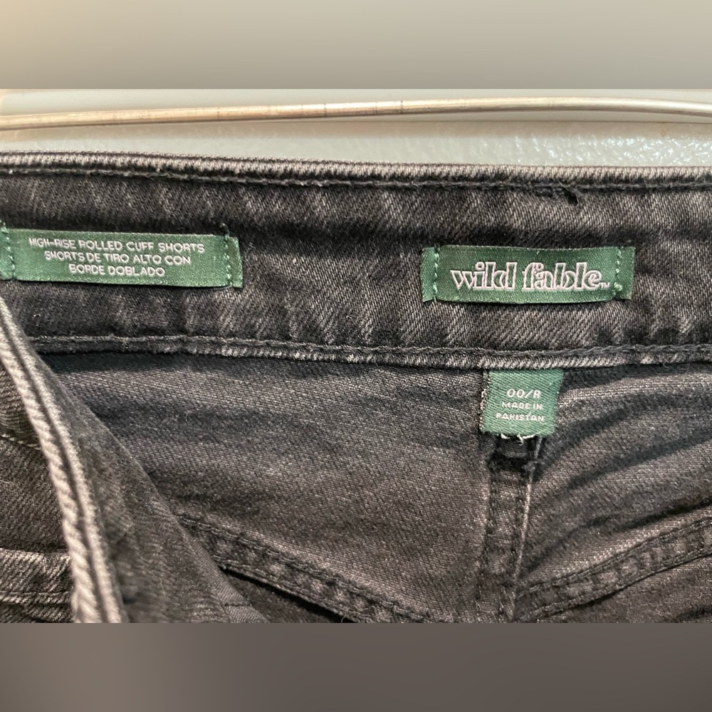 Wild Fable High Rise Shorts - Picture 3 of 3